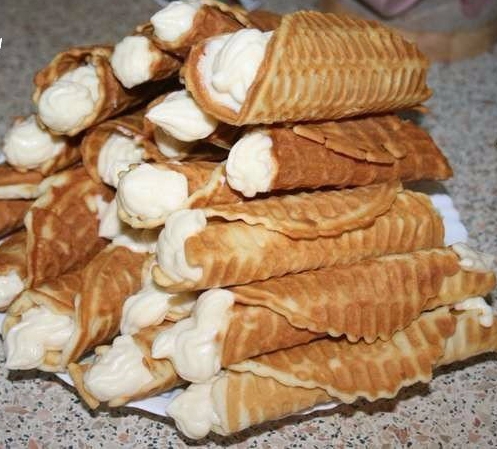 ВАФЕЛЬНЫЕ ТРУБОЧКИ С КРЕМОМ 🍴